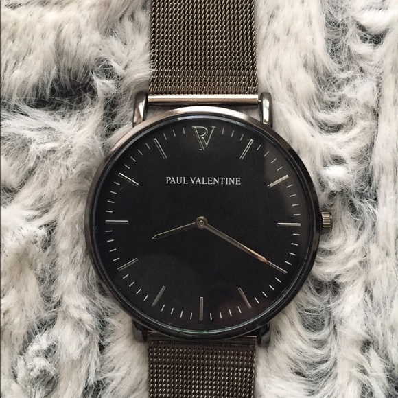 Paul Valentine Accessories - Paul Valentine Unisex Metallic Fashion Watch